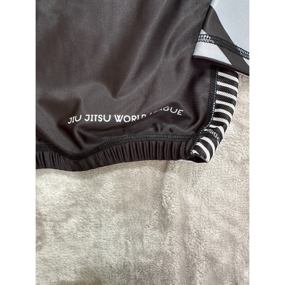 Rash Guard Kids Size Youth Large YL Black Gray Long Sleeve Rashguard JJWL EUC - Picture 2 of 7